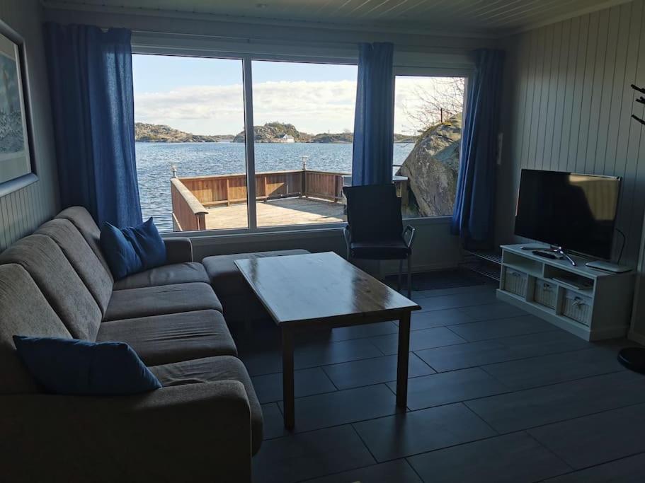 Ferie Pa Bryggekanten I Kristiansand, Flekkeroy Екстериор снимка